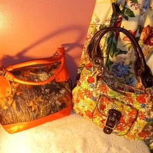BUNDLE OF 2 COLORFUL FALLTIME AND WINTERTIME WOMEN'S HANDBAGS
